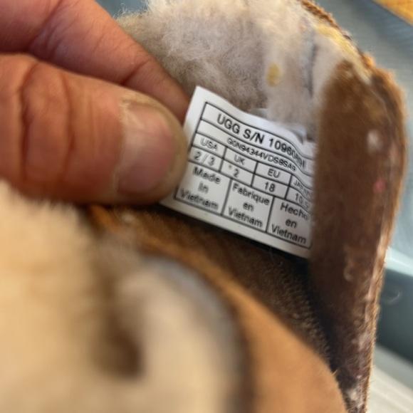 $55 Ugg’s Australia Toddler size 2/3 KEELAN BOOT Chestnut NWOB - Picture 13 of 14